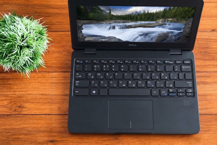 Dell Latitude 3190 Touchscreen Laptop
