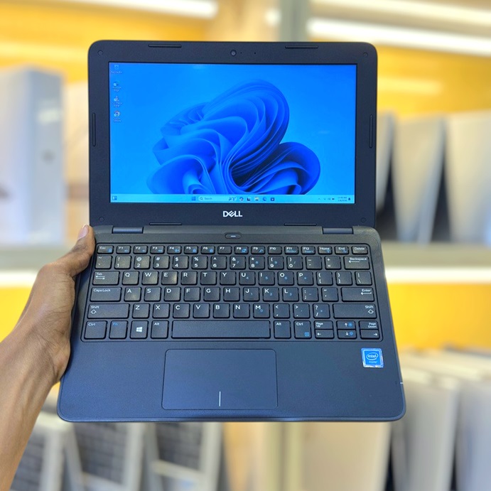 Dell Latitude 3190 — Front View